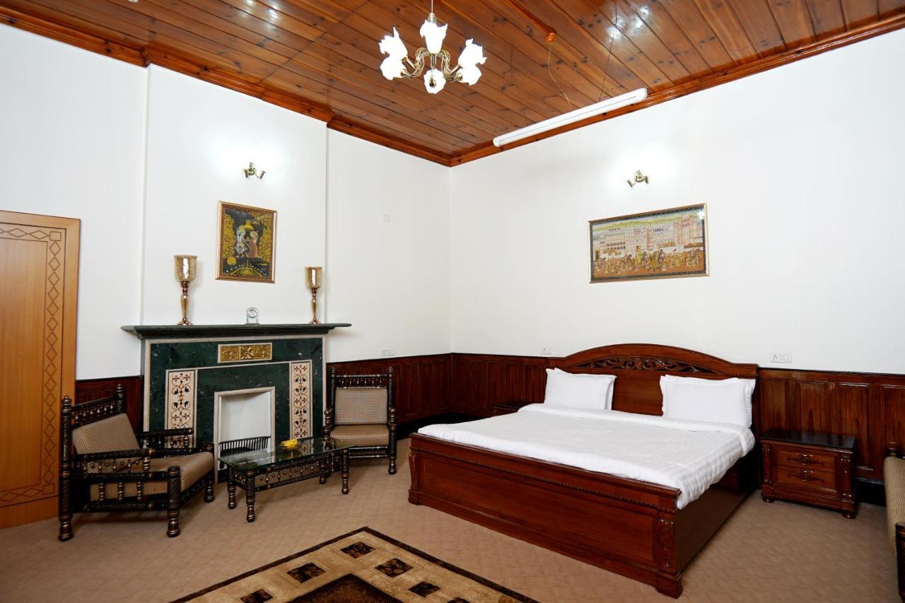 The Edgeworth Bed & Breakfast Shimla Ngoại thất bức ảnh